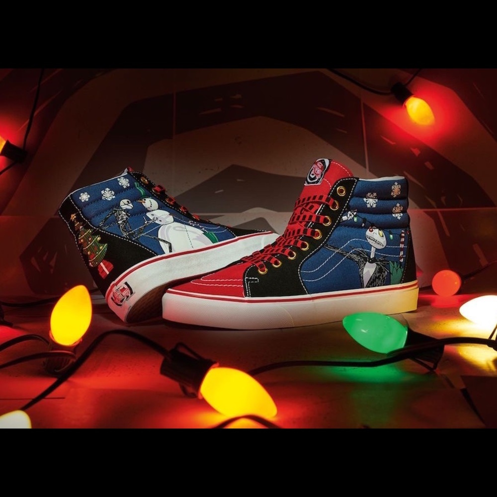 The Nightmare Before Christmas Sk8-Hi Christmas Town Vans